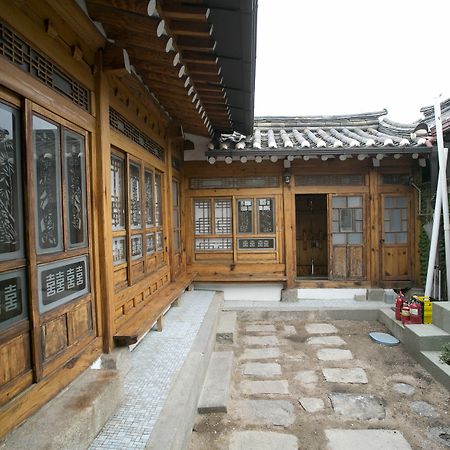 סיאול Nuri Hanok Guesthouse מראה חיצוני תמונה