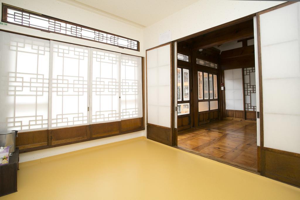 סיאול Nuri Hanok Guesthouse מראה חיצוני תמונה
